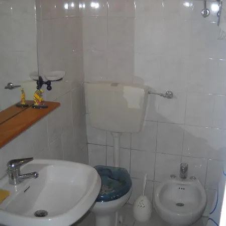 吉亚达公寓 公寓 斯培西亚